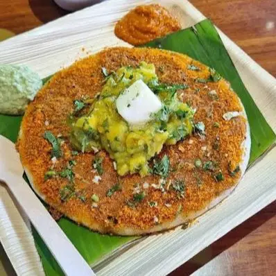 Butter Mix Masala Uttpam