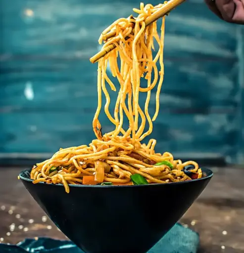 Schezewan Veg Chowmin