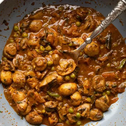 Mushroom Handi 